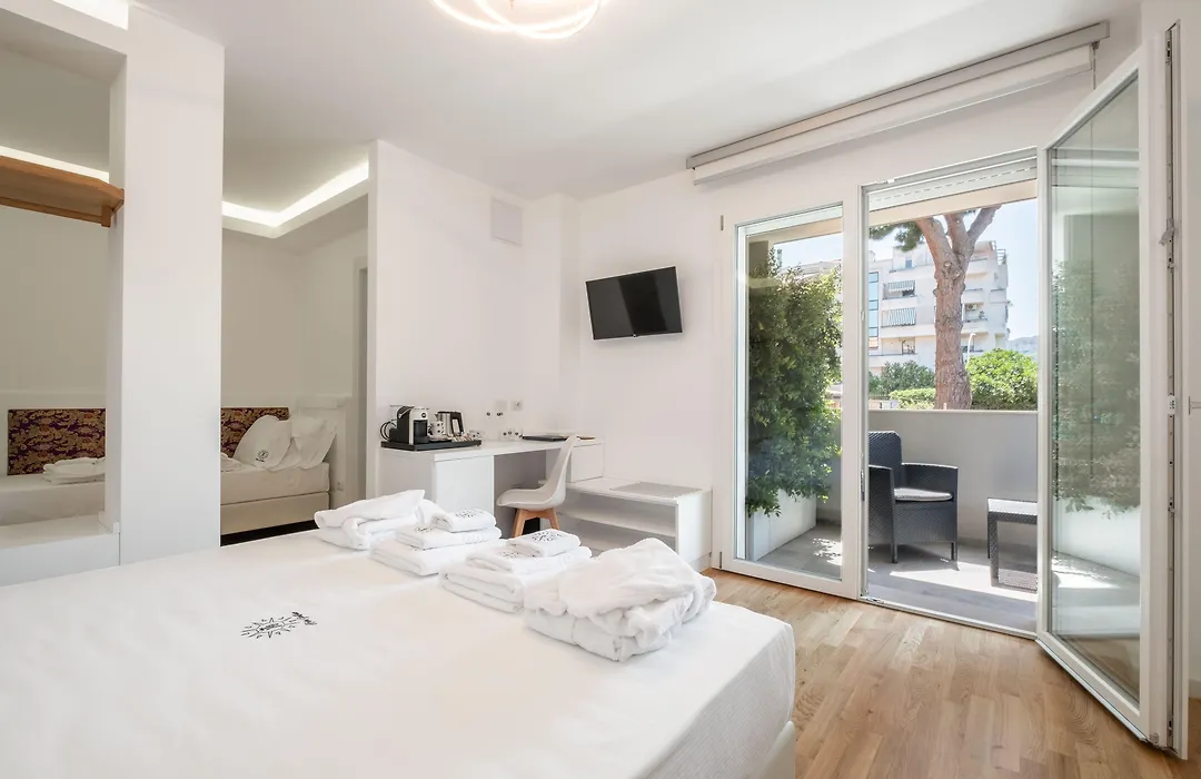 Helios Guest House-1